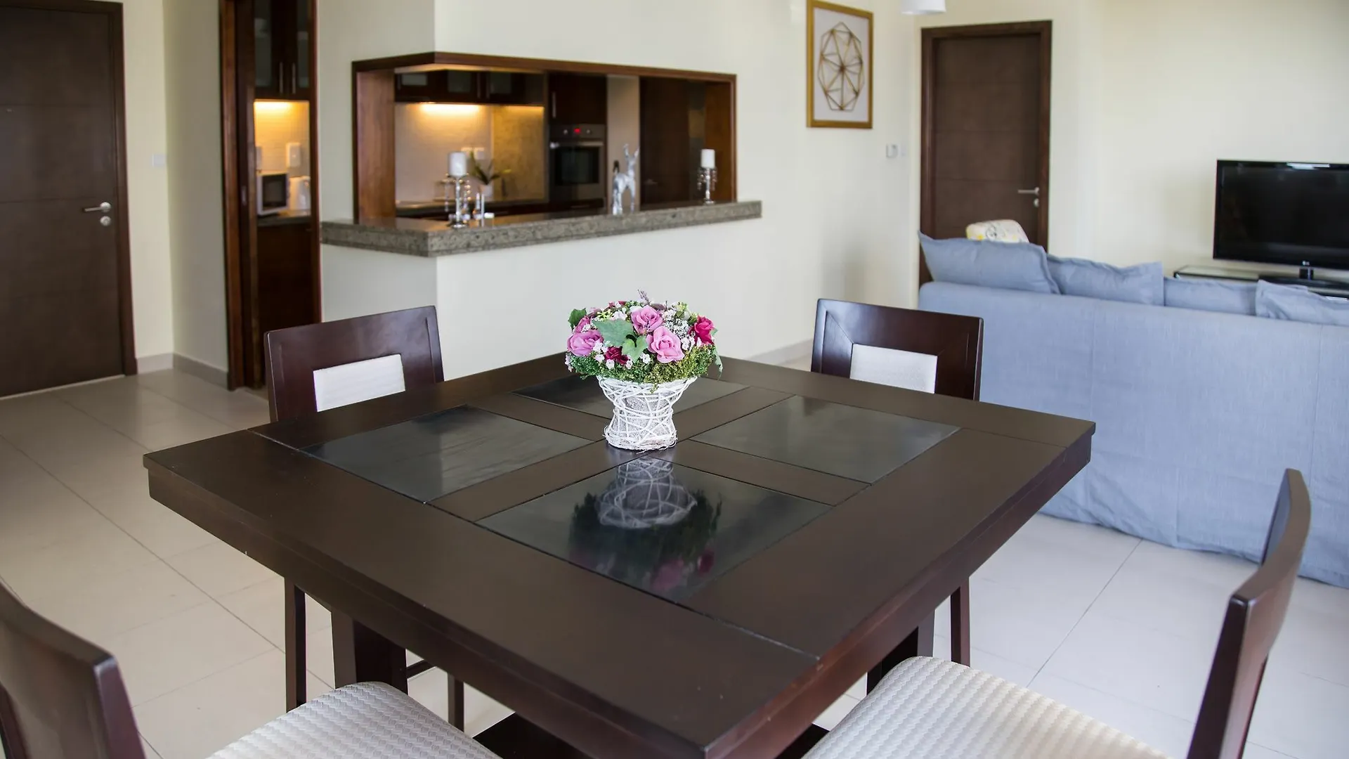 Apartment Hi Guests Vacation Homes - South Ridge Dubai